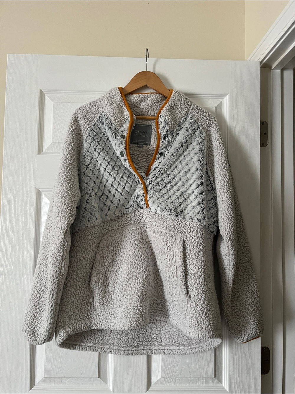 Simply Southern Plush Sherpa Half-Snap Sweater in Light Gray